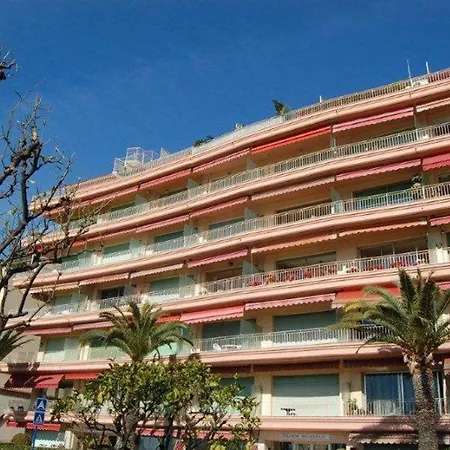 Spacieux 2p Traversant Face Avec Terrasse Et Balcon A - Fr-1-196-353 Menton